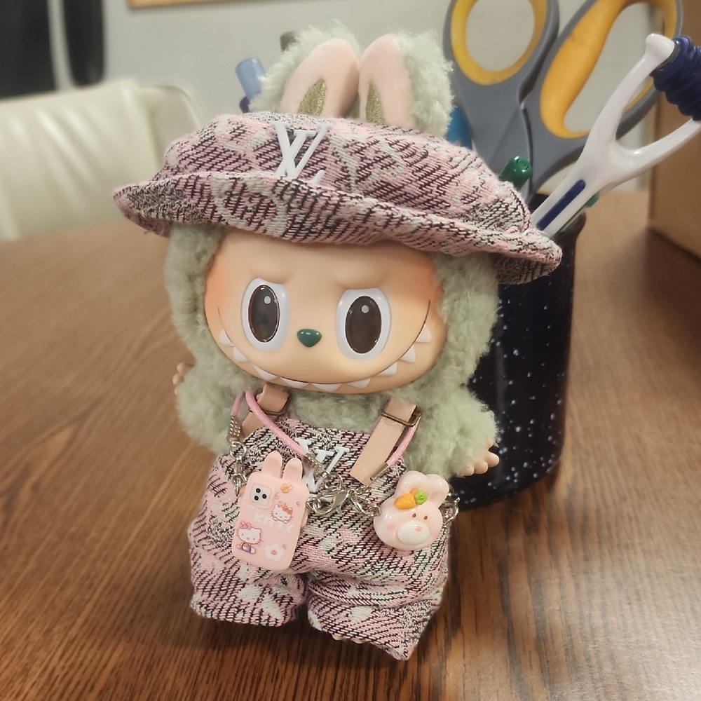 Labubu Pink outfit with bunny purse and cell phone- Labubu not included